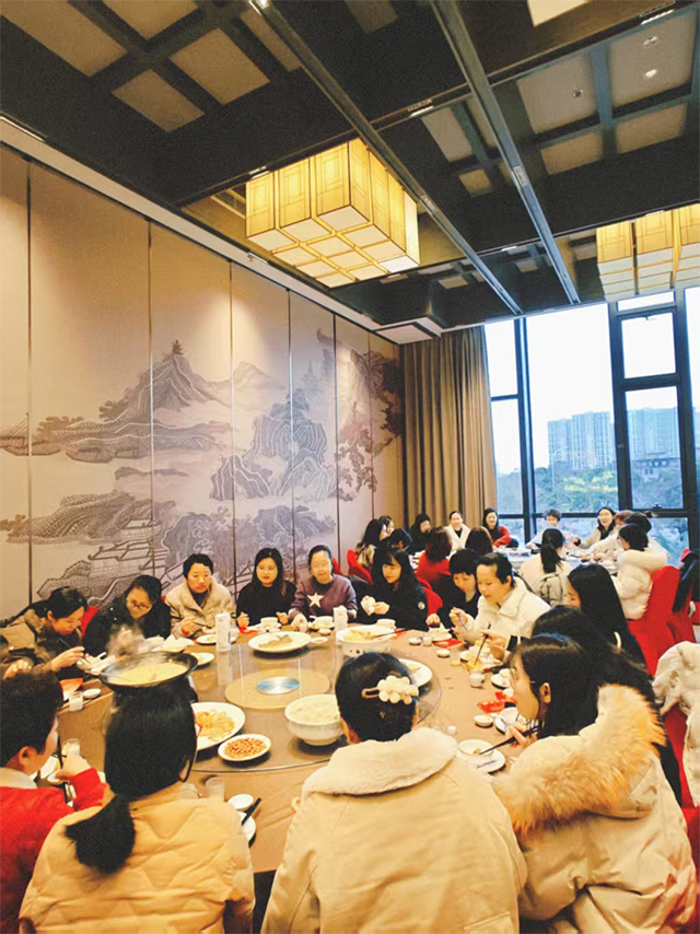 1741771167383766.jpg 640.jpg