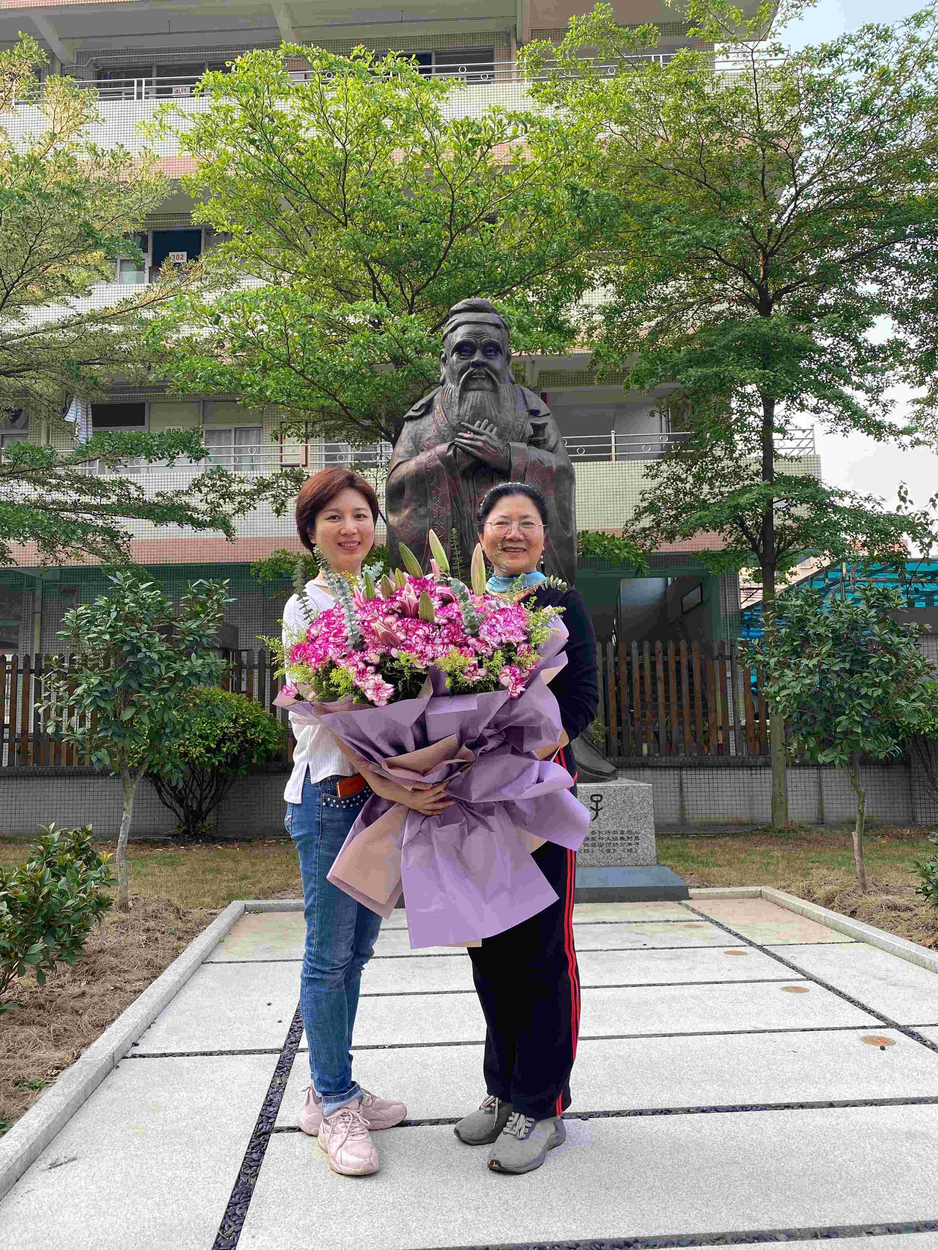 專業(yè)深圳物業(yè)客服服務(wù)禮儀培訓服務(wù)案例|能運作到工作情境的課程