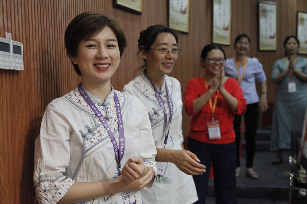 佛山員工培訓禮儀案例|改善服務(wù)標準